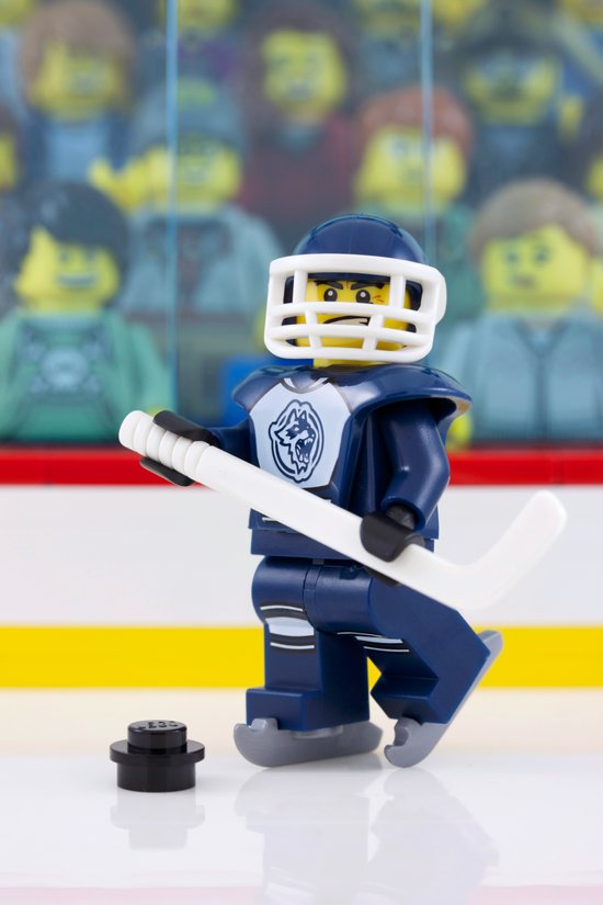 a description of a hockey night in canada Prior to the 2014–15 season, hockey night in canada was split regionally on various cbc stations as of this season, it is now split with cbc television, city,. a description of a hockey night in canada Prior to the 2014–15 season, hockey night in canada was split regionally on various cbc stations as of this season, it is now split with cbc television, city,.